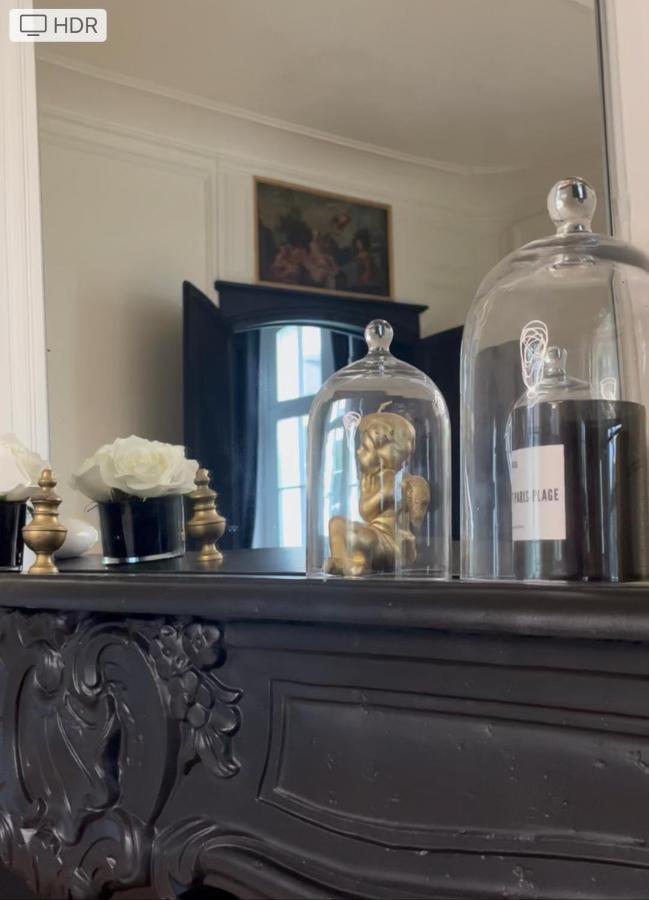 Bed and Breakfast Aux Remparts De Montreuil Montreuil  Esterno foto