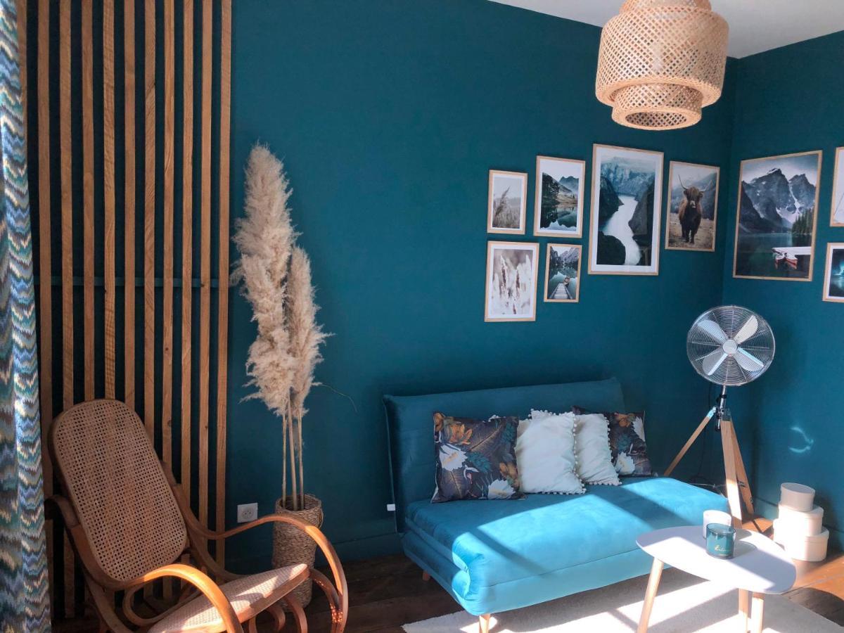 Bed and Breakfast Aux Remparts De Montreuil Montreuil  Esterno foto