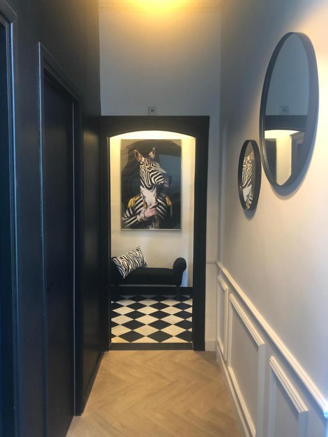 Bed and Breakfast Aux Remparts De Montreuil Montreuil  Esterno foto